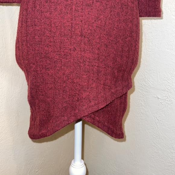 Rue 21 Maroon Sweater Dress - Picture 4 of 9